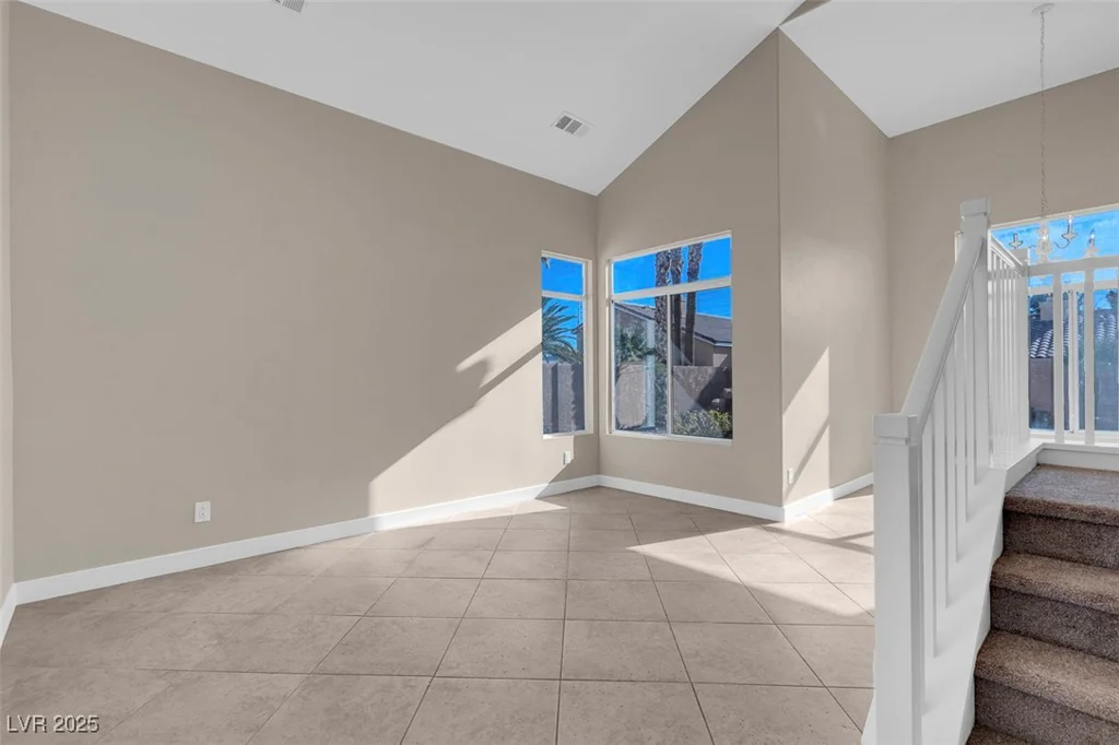 421 Flores, Las Vegas, NV 89123