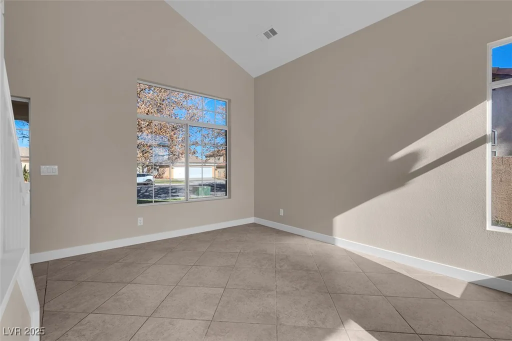 421 Flores, Las Vegas, NV 89123