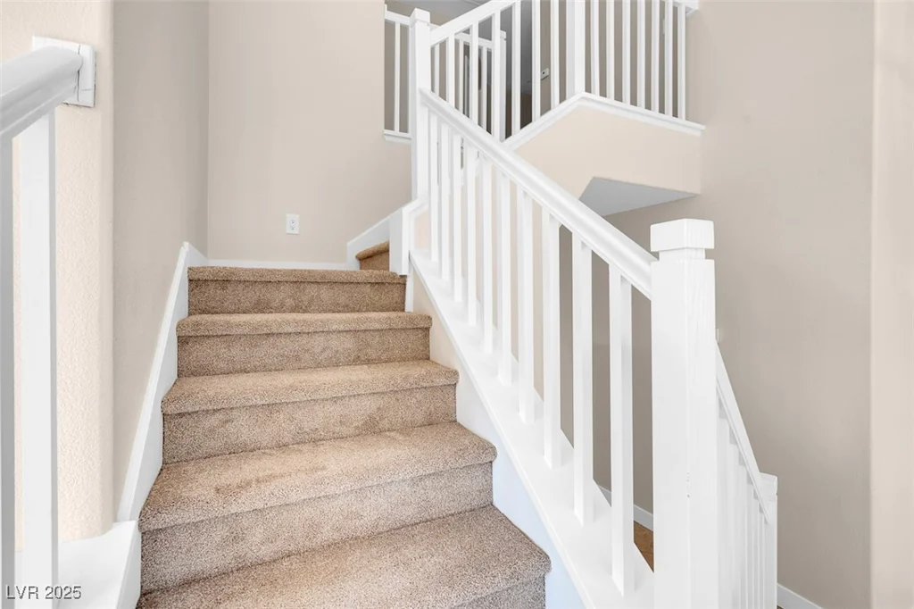 421 Flores, Las Vegas, NV 89123
