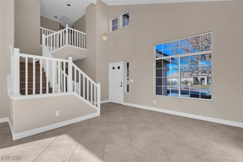 421 Flores, Las Vegas, NV 89123