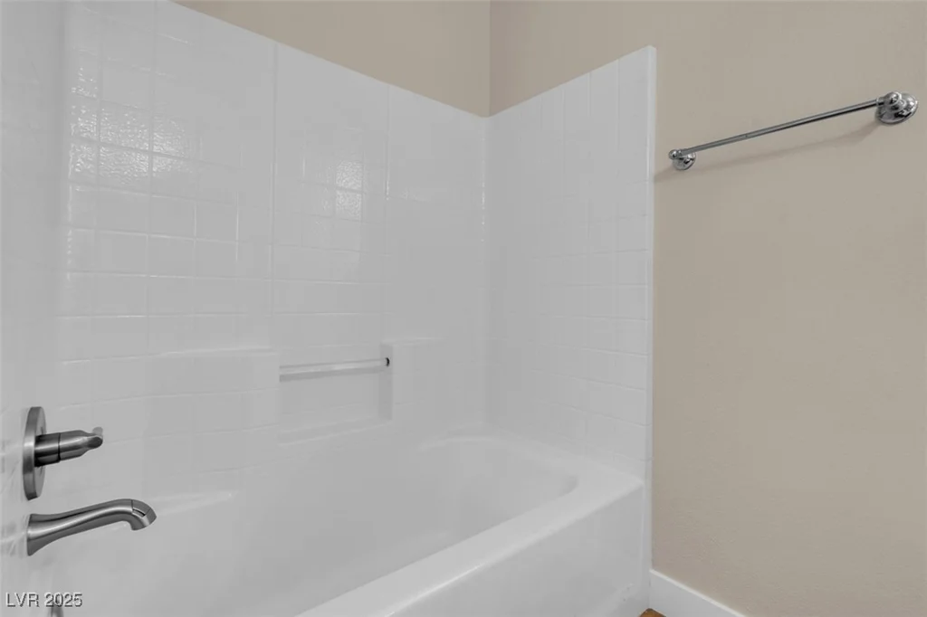 421 Flores, Las Vegas, NV 89123
