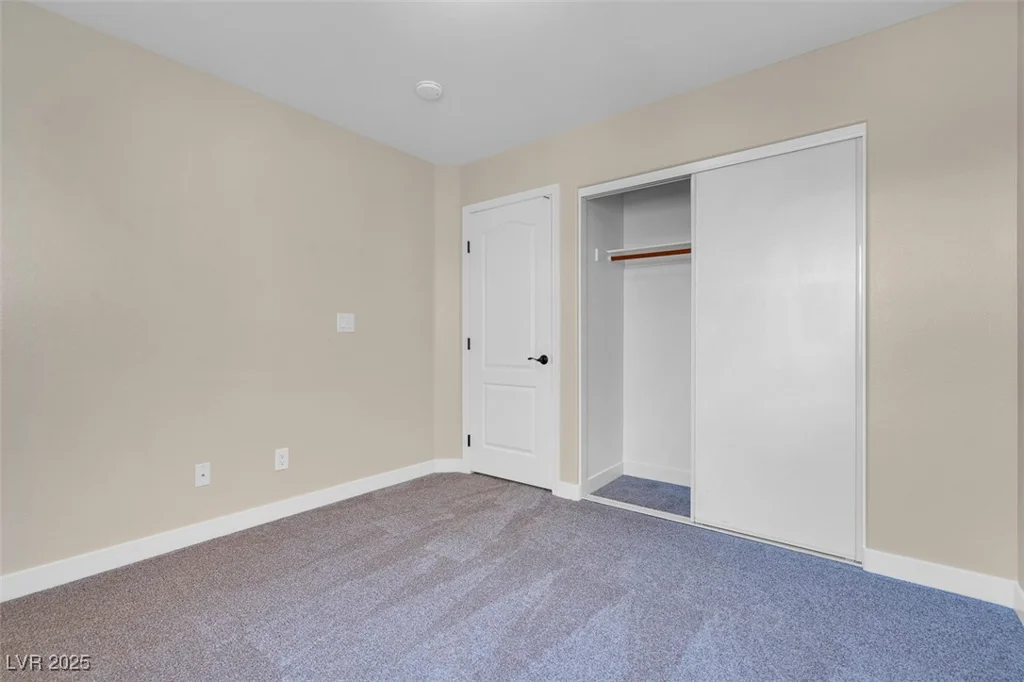 421 Flores, Las Vegas, NV 89123
