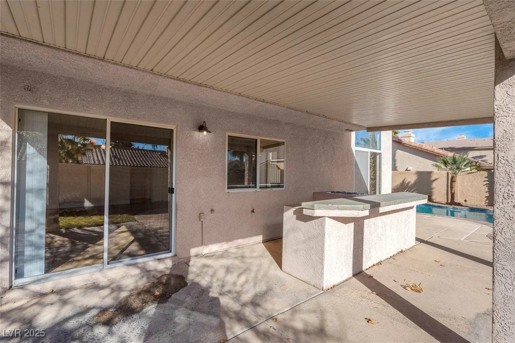 421 Flores, Las Vegas, NV 89123