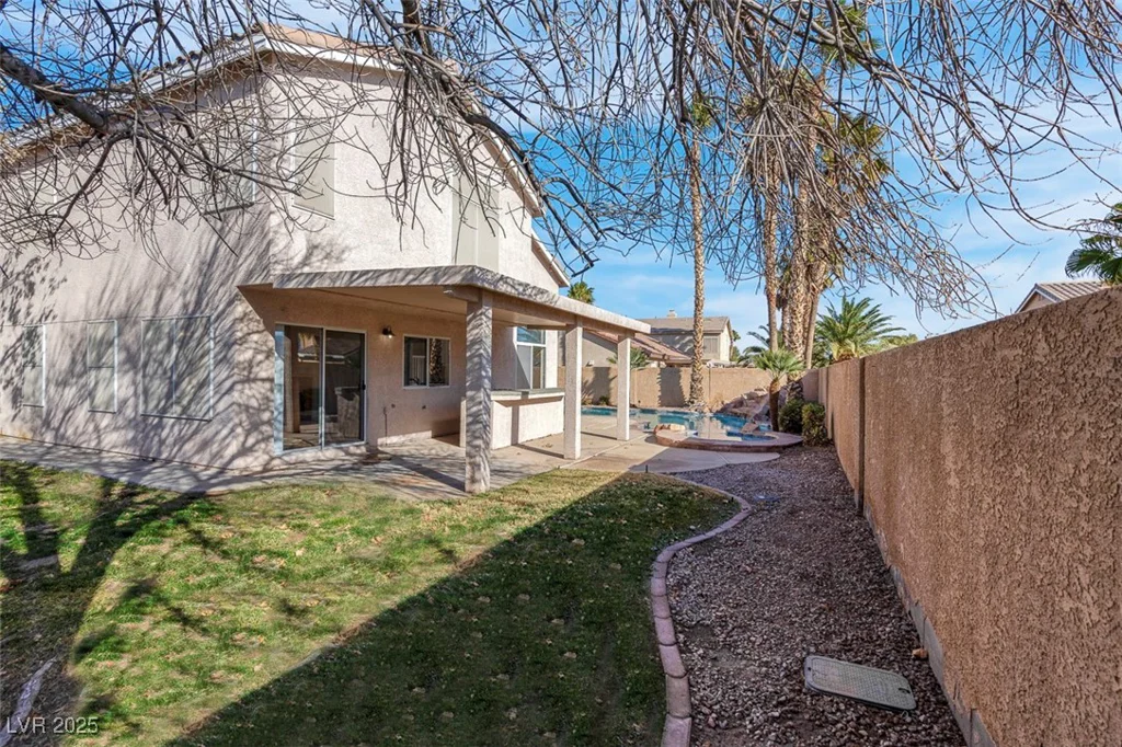 421 Flores, Las Vegas, NV 89123