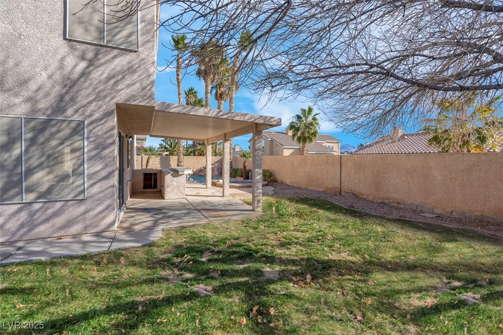 421 Flores, Las Vegas, NV 89123