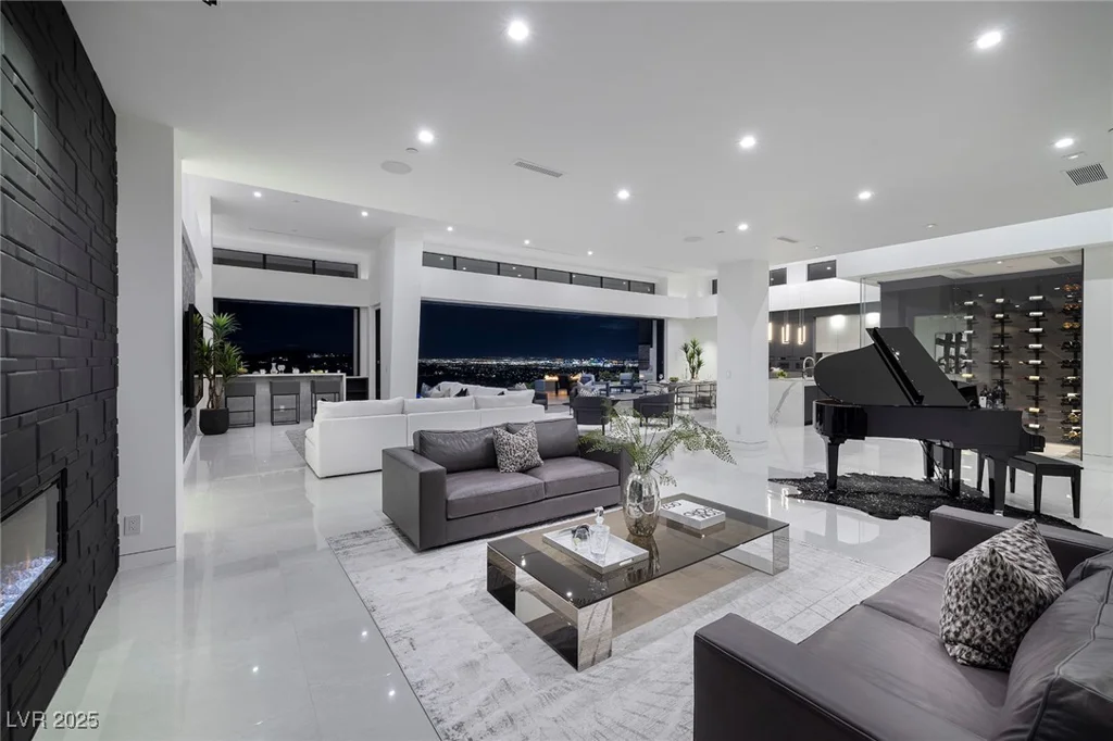 643 Cityview Ridge, Henderson, NV 89012