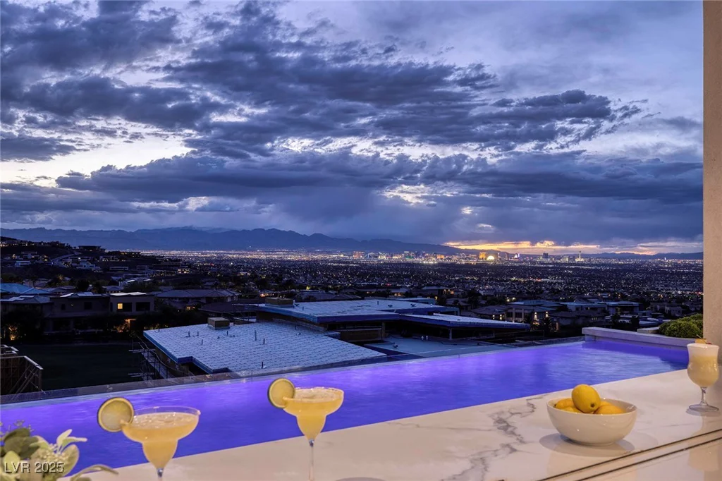 643 Cityview Ridge, Henderson, NV 89012
