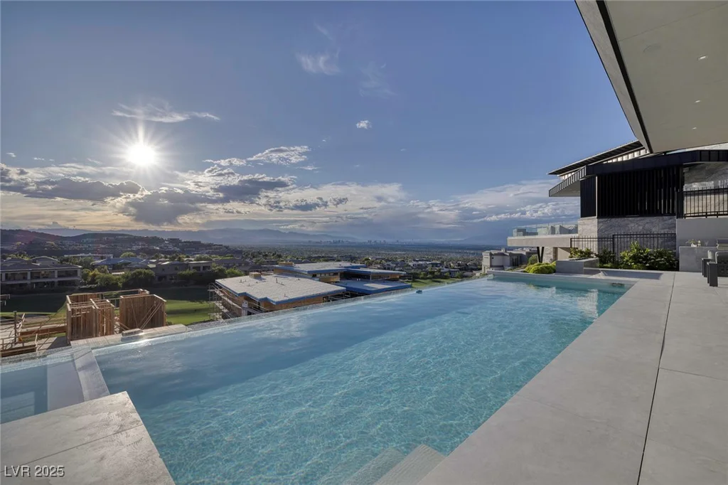 643 Cityview Ridge, Henderson, NV 89012
