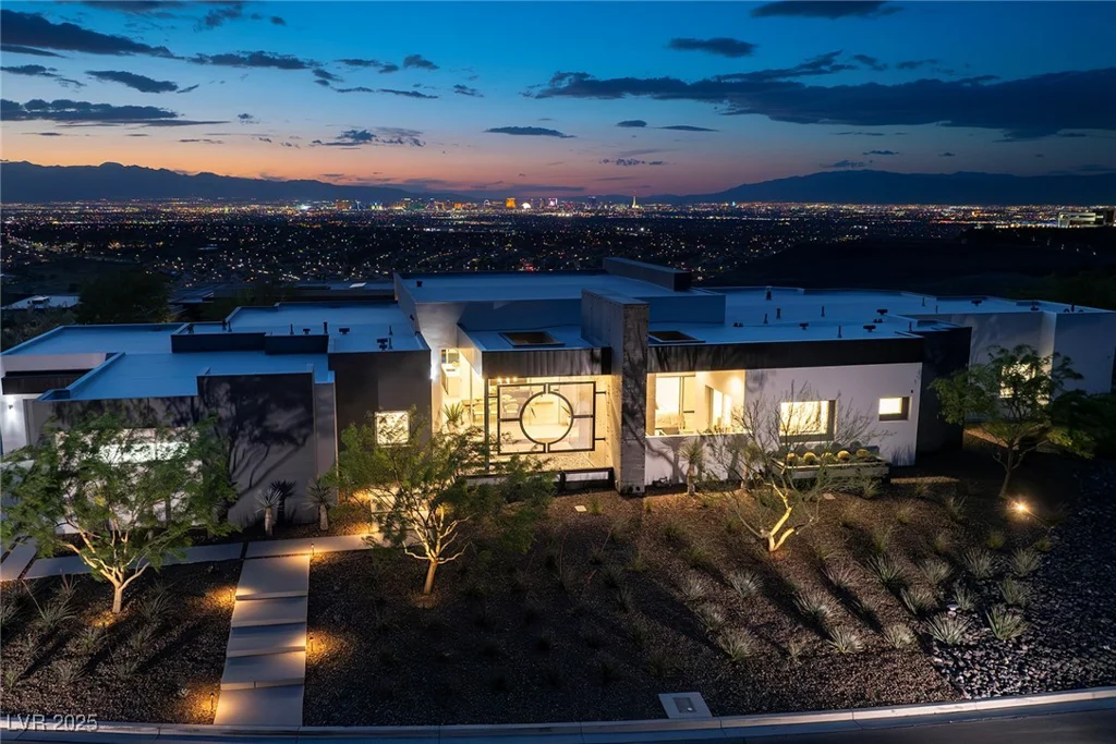1 Boulderback, Henderson, NV 89012