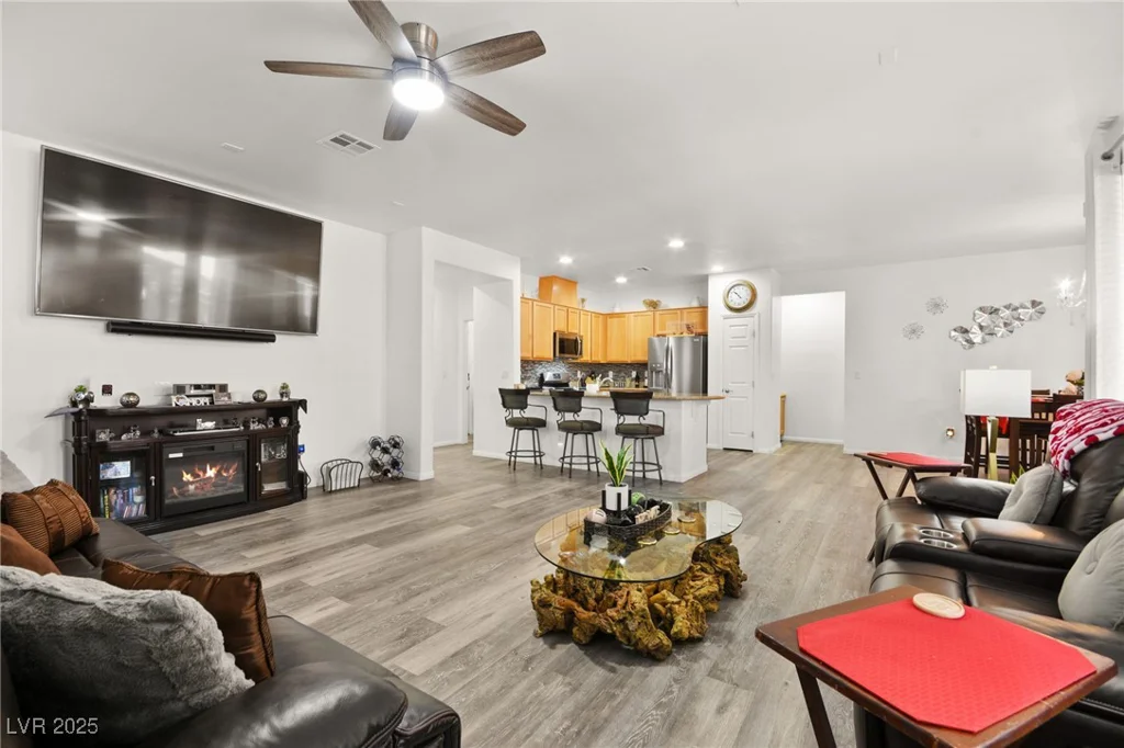2134 Dillons Cove, Laughlin, NV 89029