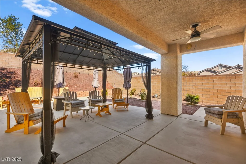2134 Dillons Cove, Laughlin, NV 89029