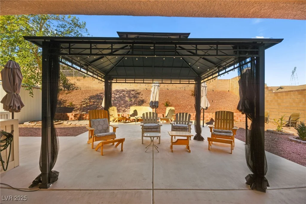 2134 Dillons Cove, Laughlin, NV 89029