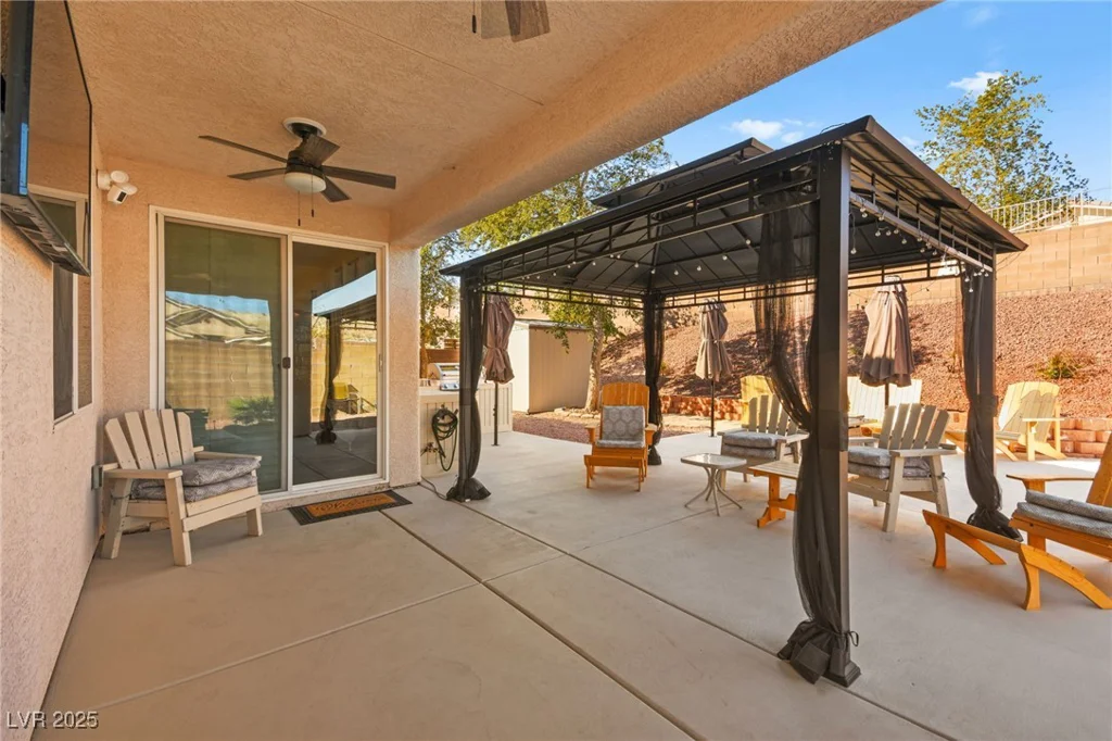 2134 Dillons Cove, Laughlin, NV 89029