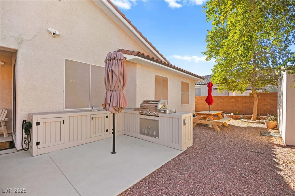 2134 Dillons Cove, Laughlin, NV 89029