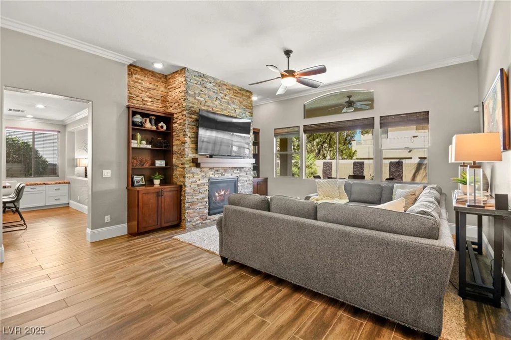 10688 Bonnyhill, Las Vegas, NV 89141