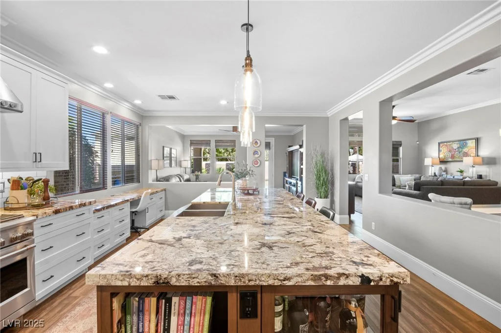 10688 Bonnyhill, Las Vegas, NV 89141