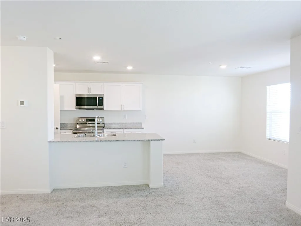 7014 Calico Horizon, North Las Vegas, NV 89086