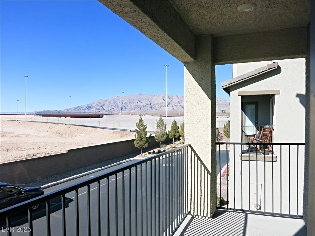 7014 Calico Horizon, North Las Vegas, NV 89086