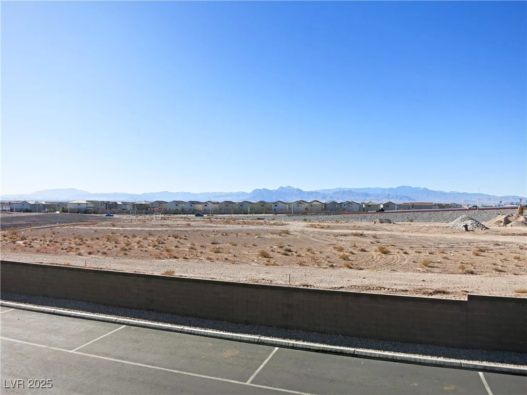7014 Calico Horizon, North Las Vegas, NV 89086