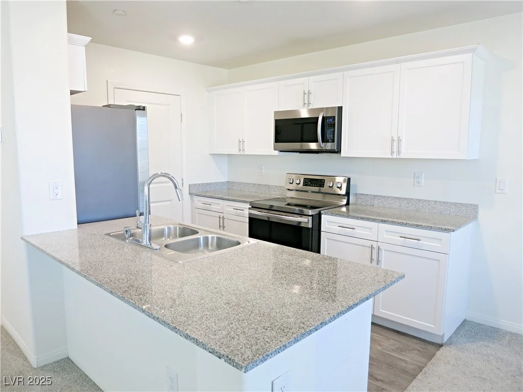 7014 Calico Horizon, North Las Vegas, NV 89086