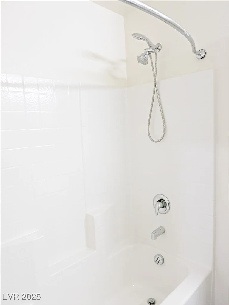 7014 Calico Horizon, North Las Vegas, NV 89086