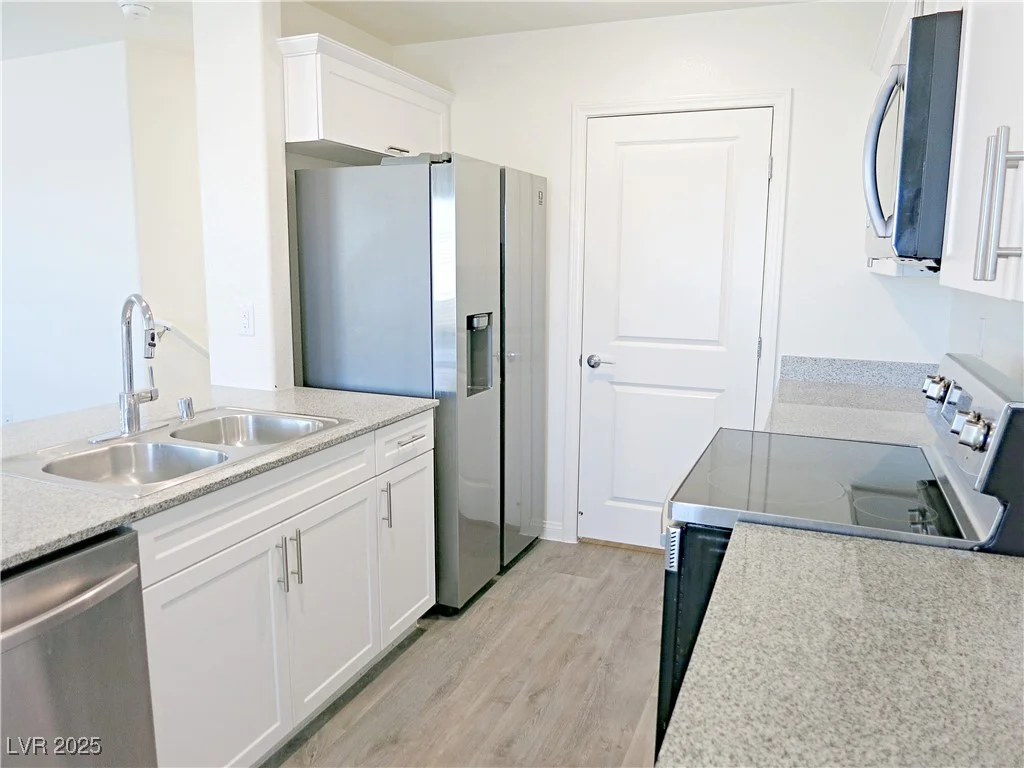 7014 Calico Horizon, North Las Vegas, NV 89086