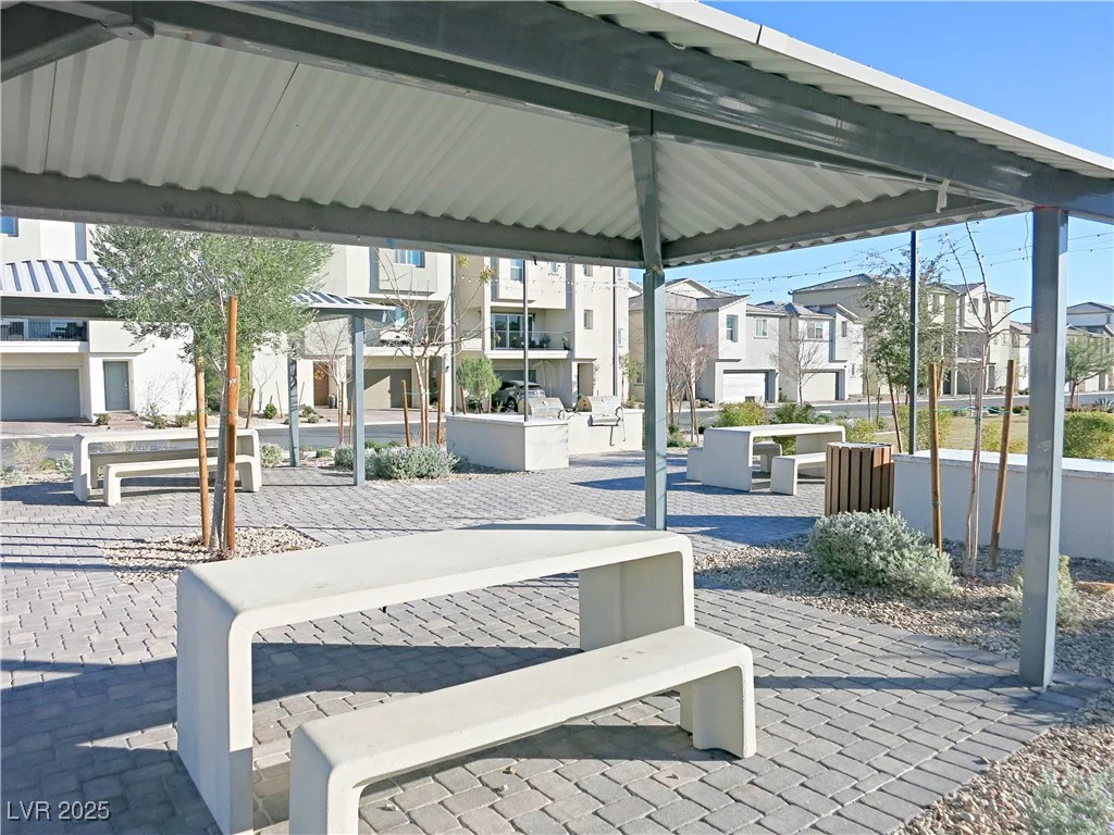 7014 Calico Horizon, North Las Vegas, NV 89086