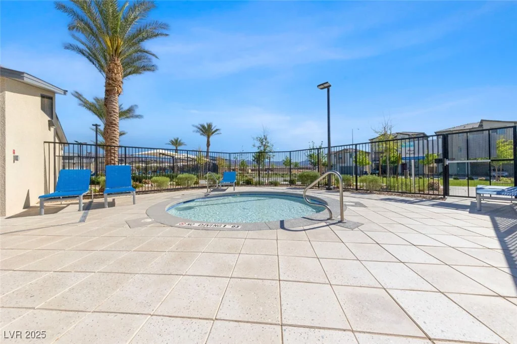 7014 Calico Horizon, North Las Vegas, NV 89086