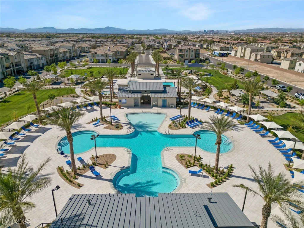 7014 Calico Horizon, North Las Vegas, NV 89086