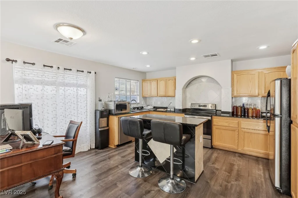 7194 Cestrum, Las Vegas, NV 89113