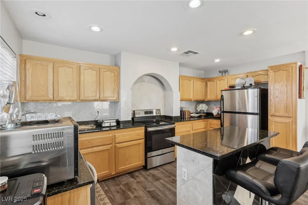 7194 Cestrum, Las Vegas, NV 89113