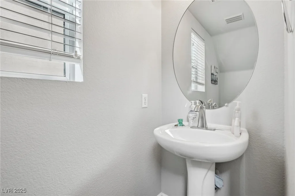7194 Cestrum, Las Vegas, NV 89113