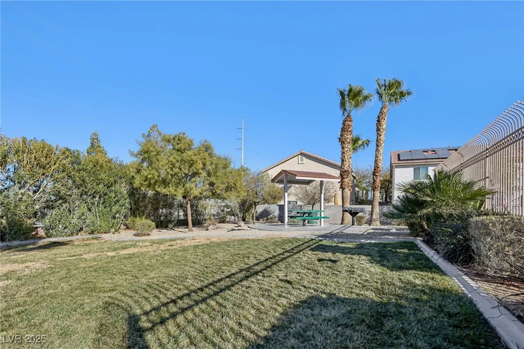 7194 Cestrum, Las Vegas, NV 89113