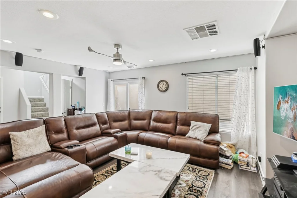 7194 Cestrum, Las Vegas, NV 89113