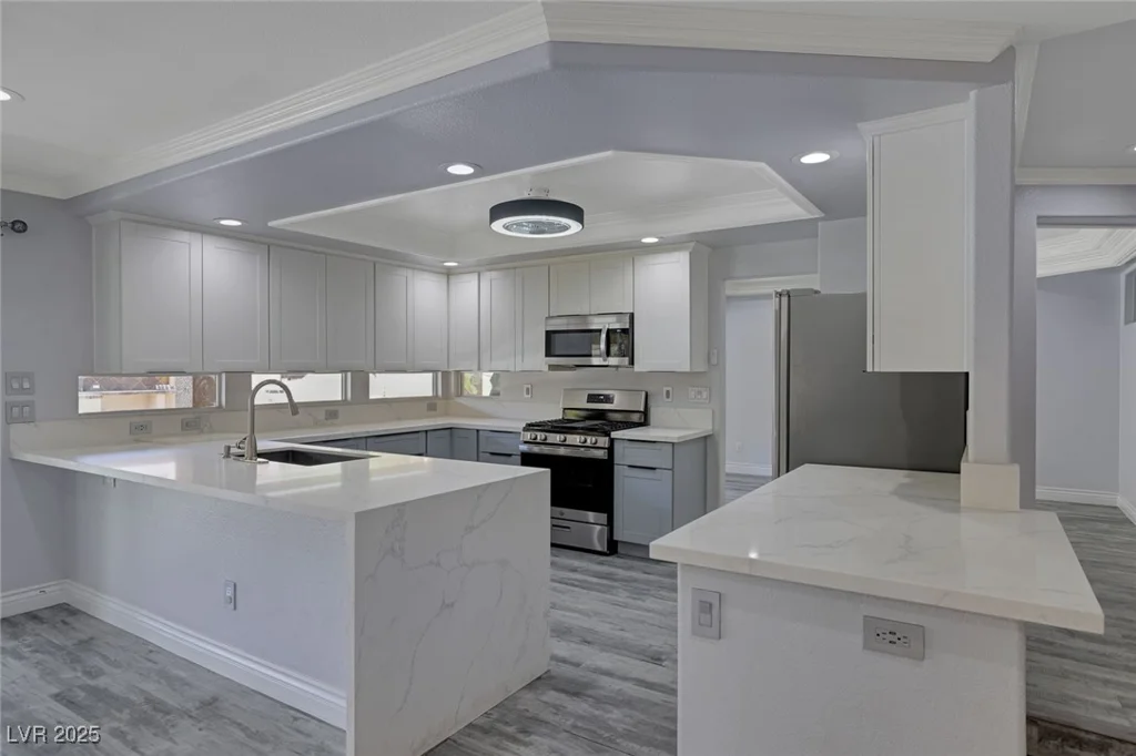 10701 Penfolds, Las Vegas, NV 89183