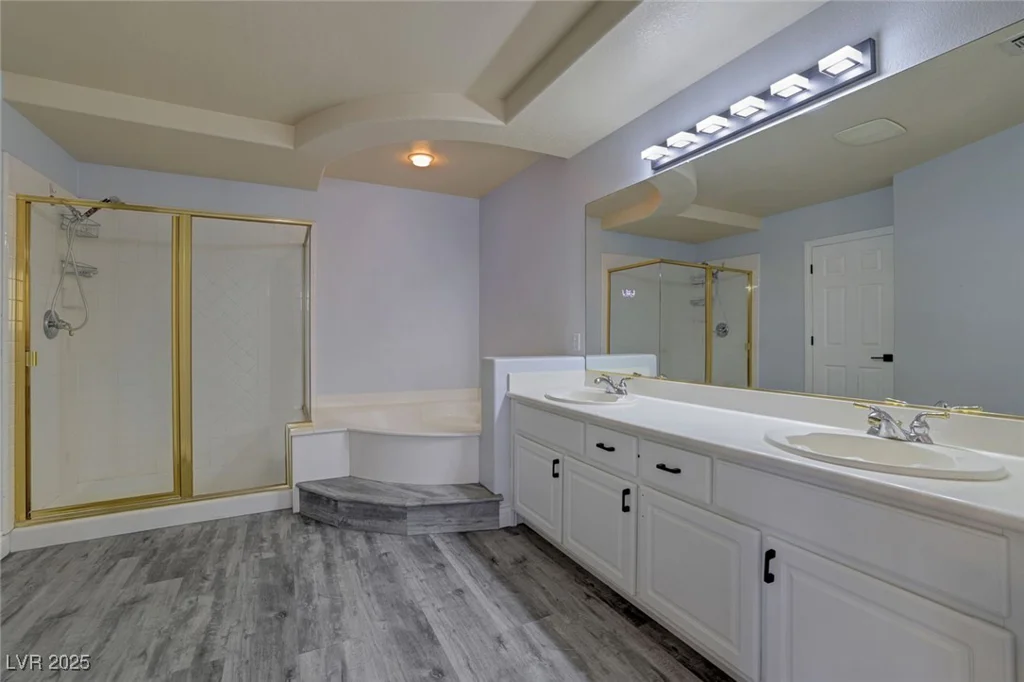 10701 Penfolds, Las Vegas, NV 89183