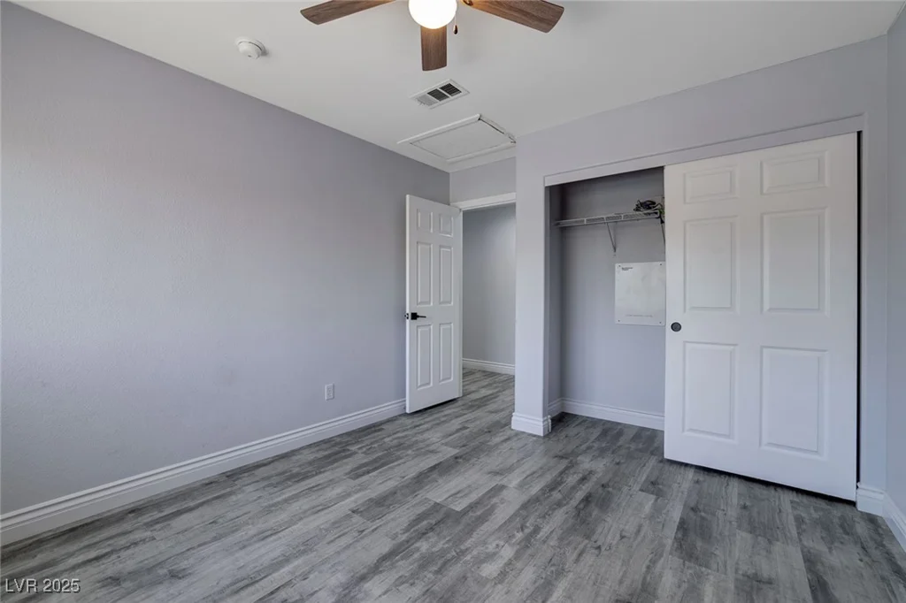 10701 Penfolds, Las Vegas, NV 89183