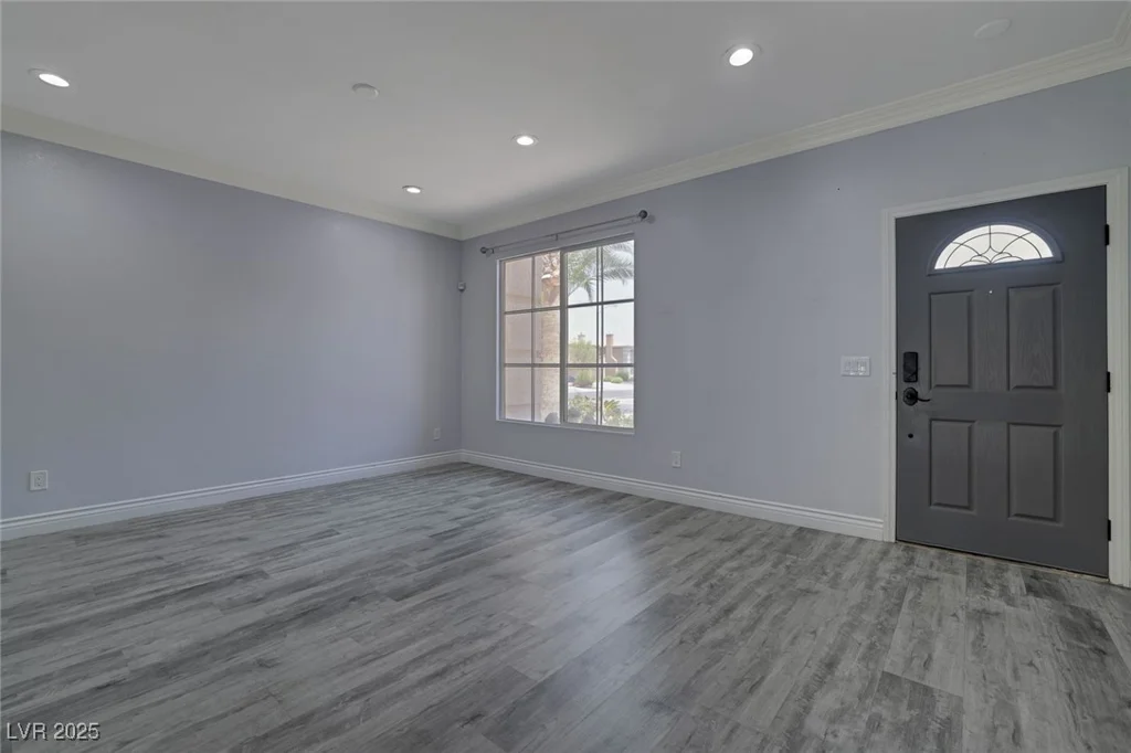 10701 Penfolds, Las Vegas, NV 89183