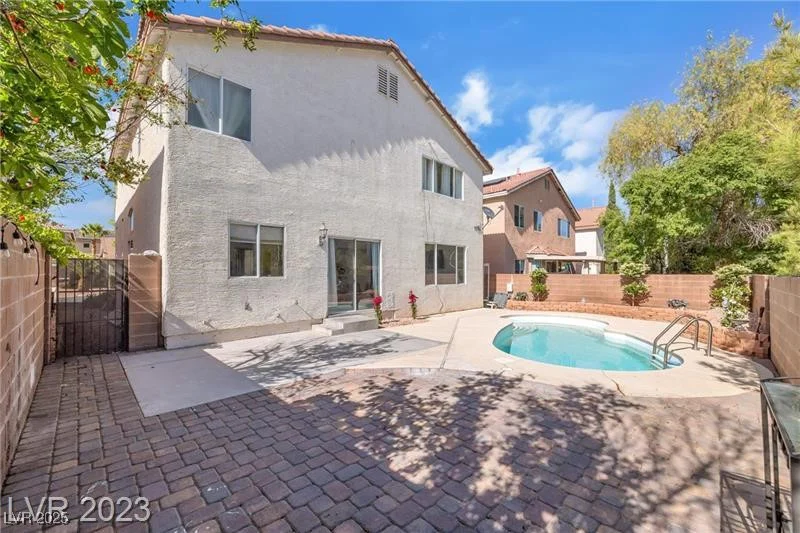 9893 Canyon Peak, Las Vegas, NV 89147