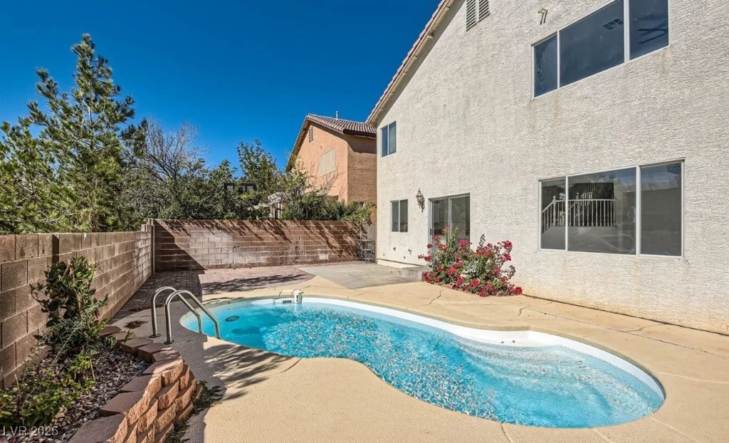 9893 Canyon Peak, Las Vegas, NV 89147