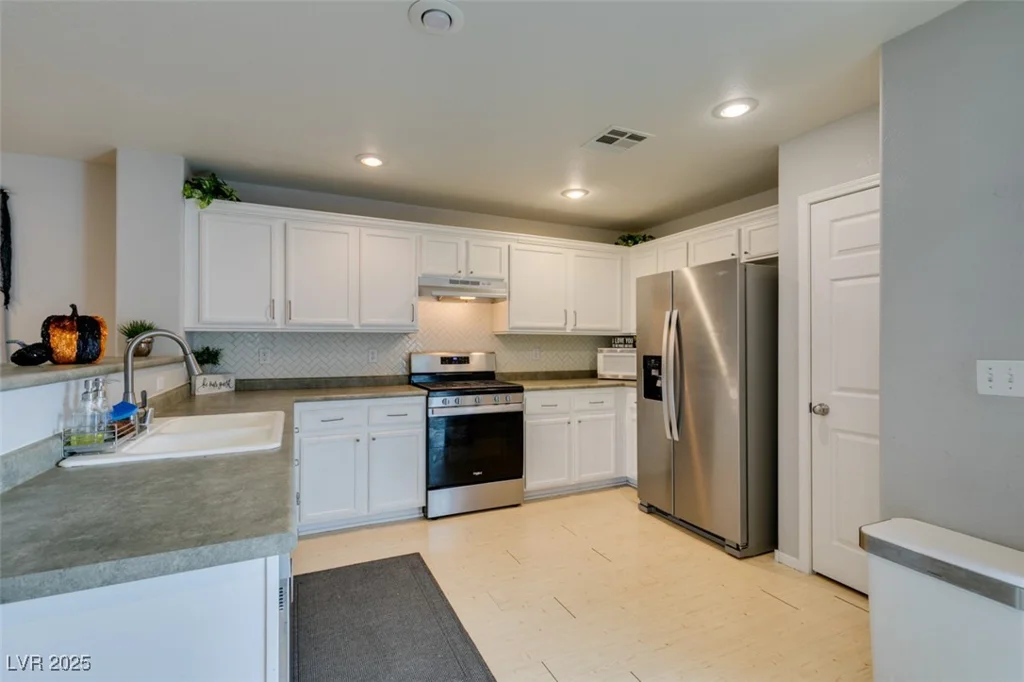 9100 Spoonbill Ridge, Las Vegas, NV 89143