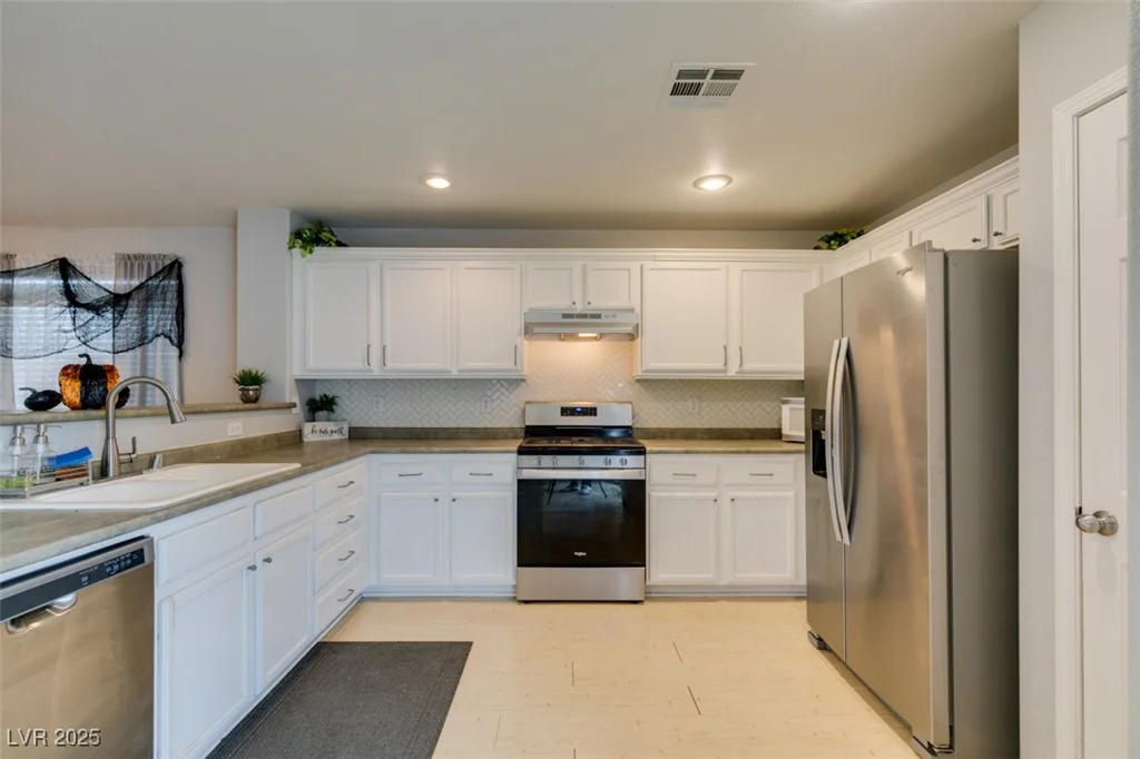 9100 Spoonbill Ridge, Las Vegas, NV 89143