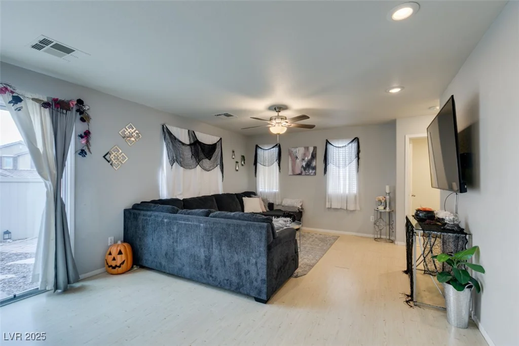 9100 Spoonbill Ridge, Las Vegas, NV 89143