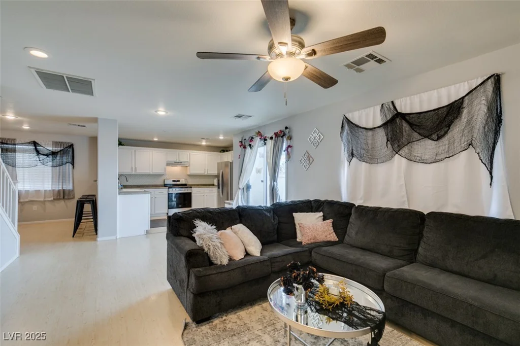 9100 Spoonbill Ridge, Las Vegas, NV 89143