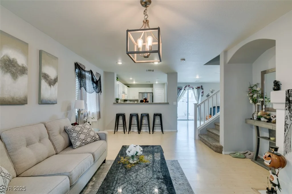 9100 Spoonbill Ridge, Las Vegas, NV 89143