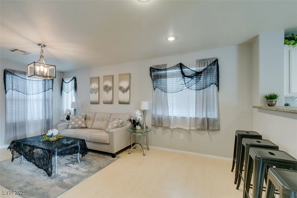9100 Spoonbill Ridge, Las Vegas, NV 89143