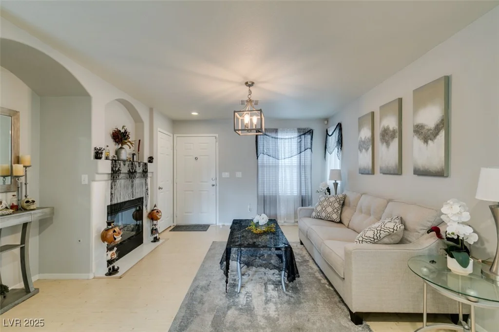 9100 Spoonbill Ridge, Las Vegas, NV 89143