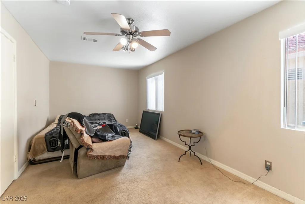 7258 Rock Castle, Las Vegas, NV 89130