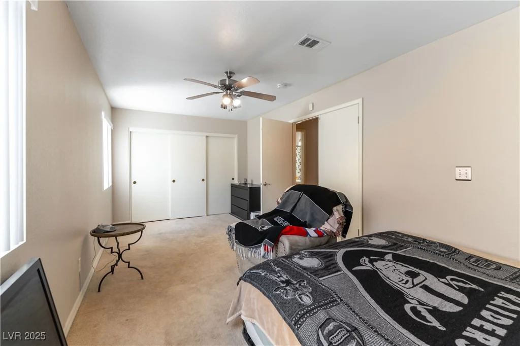 7258 Rock Castle, Las Vegas, NV 89130