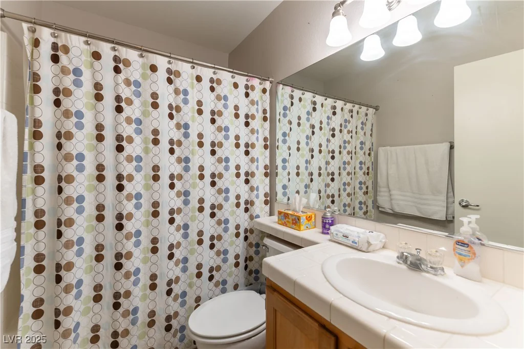 7258 Rock Castle, Las Vegas, NV 89130